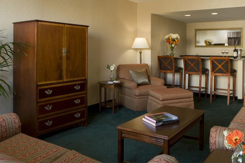 Holiday Inn Arlington At Ballston By Ihg Εξωτερικό φωτογραφία