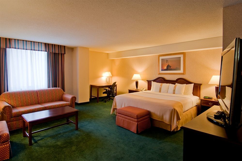 Holiday Inn Arlington At Ballston By Ihg Εξωτερικό φωτογραφία