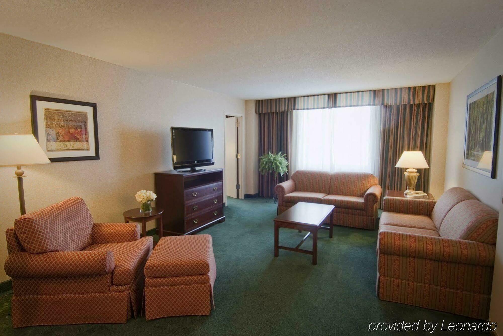 Holiday Inn Arlington At Ballston By Ihg Δωμάτιο φωτογραφία
